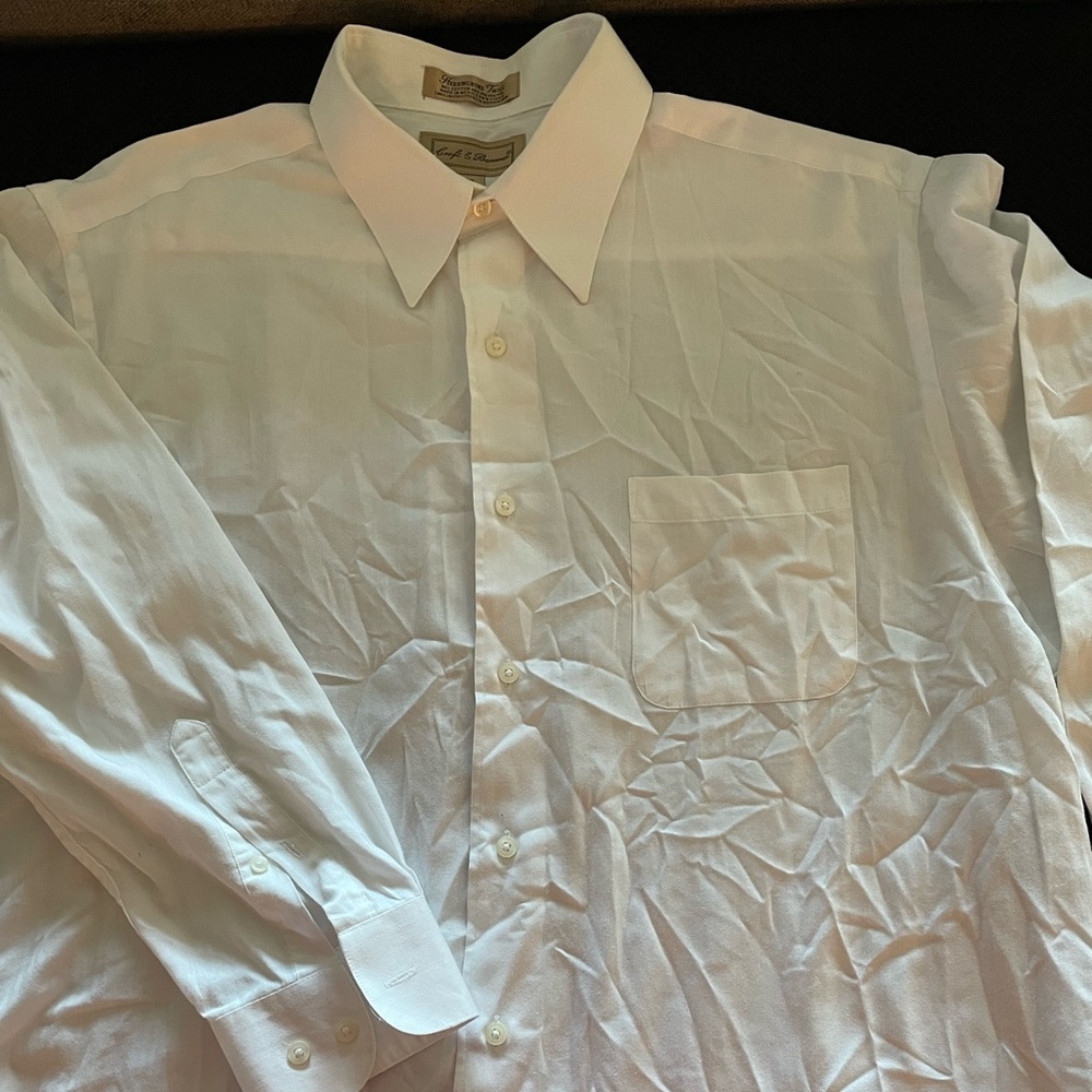 Croft and Barrow White Dress Shirt; size 17, 32/33. Left pocket. Good condition